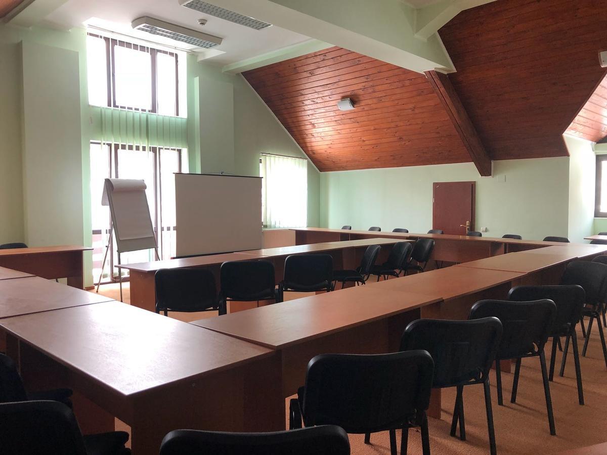 Pensiunea Vanatorul Ватра Дорней Екстериор снимка
